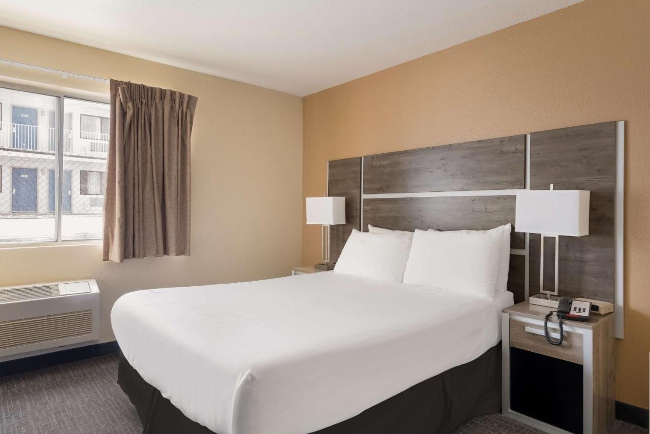 Surestay Hotel By Best Western Wells Luaran gambar