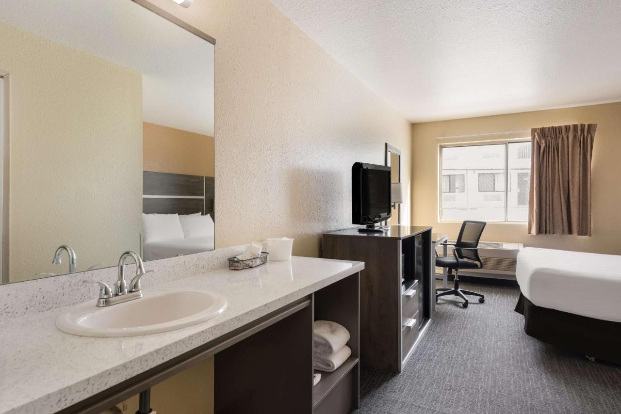 Surestay Hotel By Best Western Wells Luaran gambar