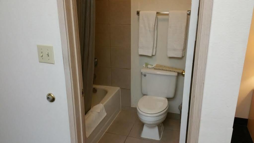 Surestay Hotel By Best Western Wells Luaran gambar